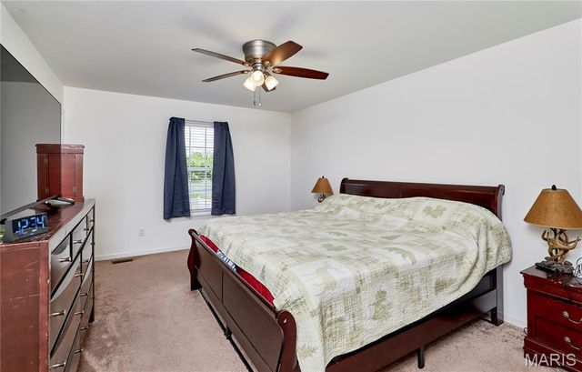121 Arundel Drive, Troy, MO 63379
