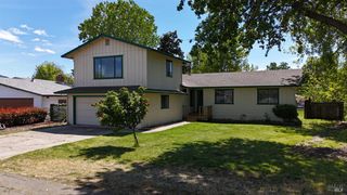 3173 St. Francis Dr, Lakeport, CA 95453
