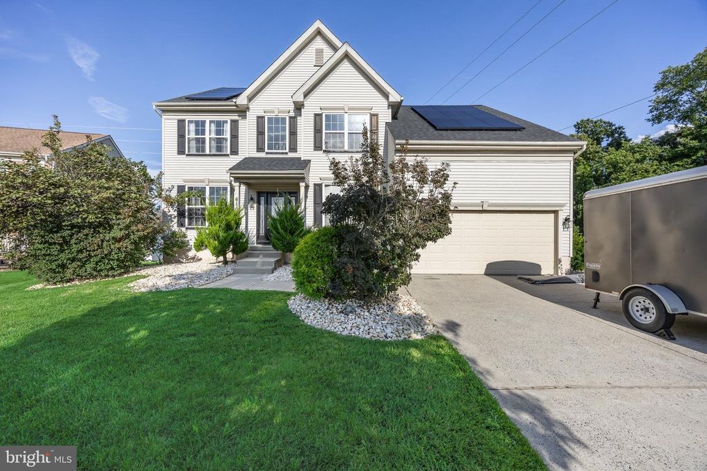 61 CANDLEWOOD RD, WILLIAMSTOWN, NJ 08094 — exterior