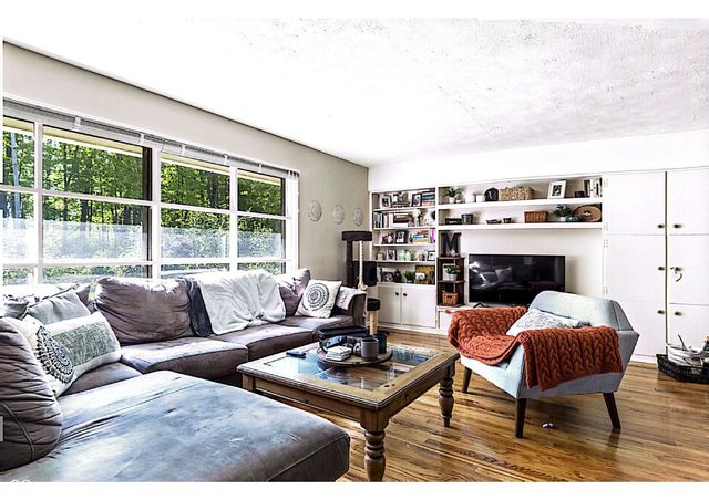 540 E 91st Street, Indianapolis, IN 46240