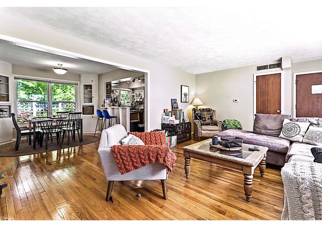 540 E 91st Street, Indianapolis, IN 46240