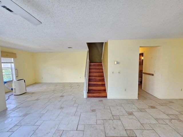 717 S Us Highway 1 808, Jupiter, FL 33477