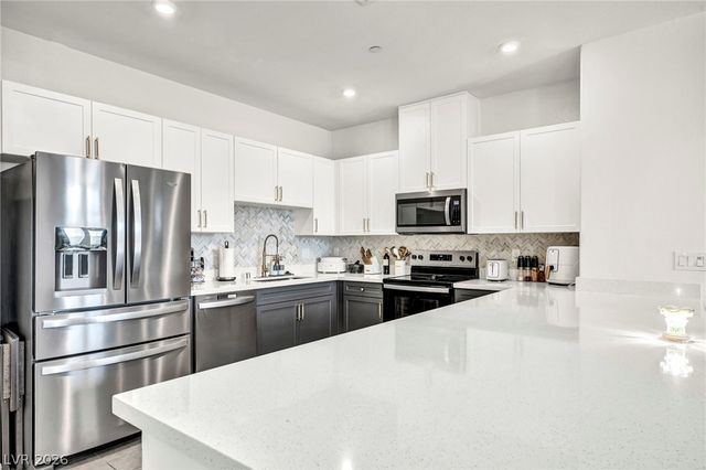 5659 Spellbinding Street, Las Vegas, NV 89148