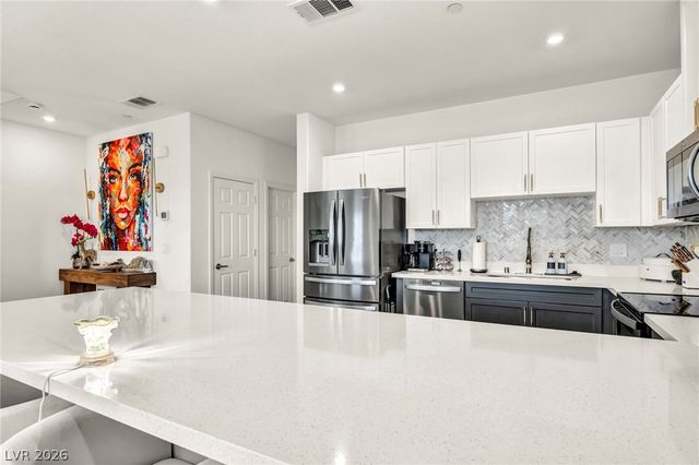 5659 Spellbinding Street, Las Vegas, NV 89148