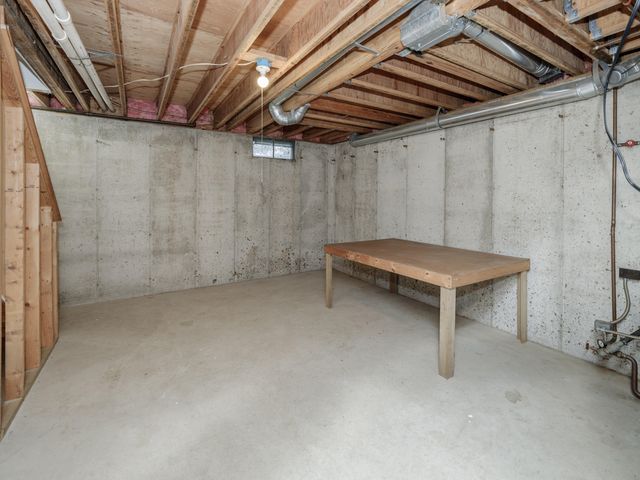 28459 Kelly Road, Burr Oak Twp, MI 49091