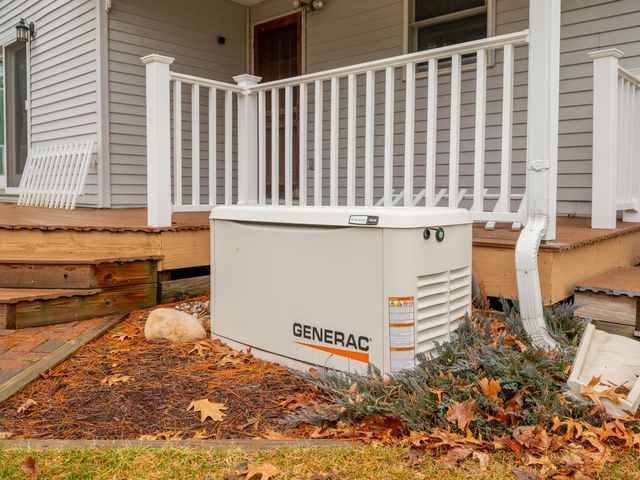 28459 Kelly Road, Burr Oak Twp, MI 49091