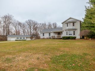 28459 Kelly Road, Burr Oak Twp, MI 49091
