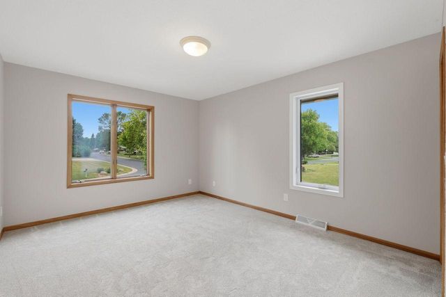 4027 Elmwood Drive, Saint Bonifacius, MN 55375