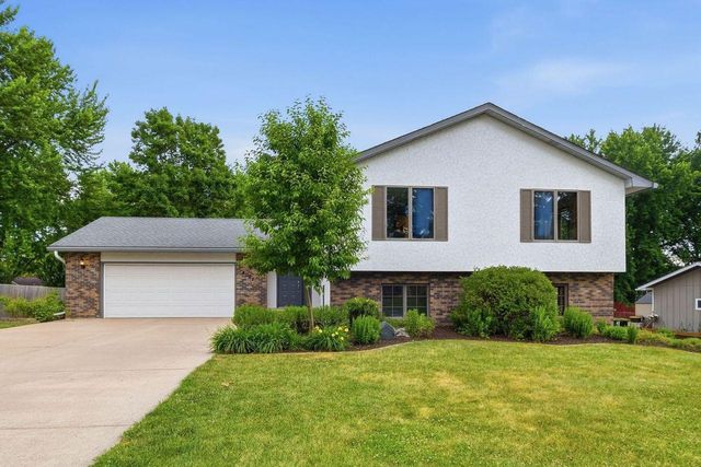 4027 Elmwood Drive, Saint Bonifacius, MN 55375