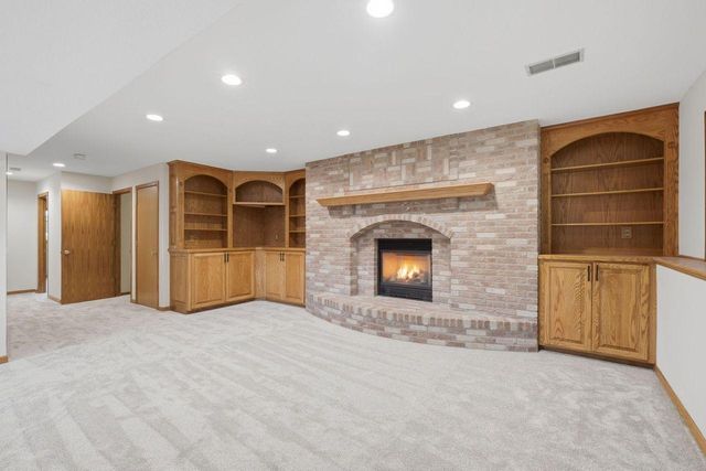 4027 Elmwood Drive, Saint Bonifacius, MN 55375