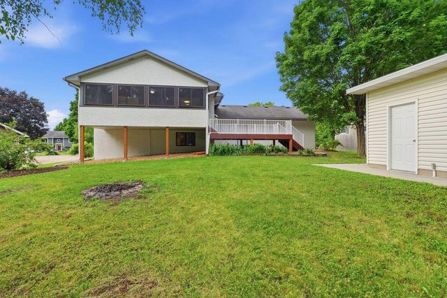 4027 Elmwood Drive, Saint Bonifacius, MN 55375