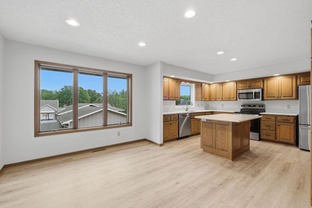 4027 Elmwood Drive, Saint Bonifacius, MN 55375
