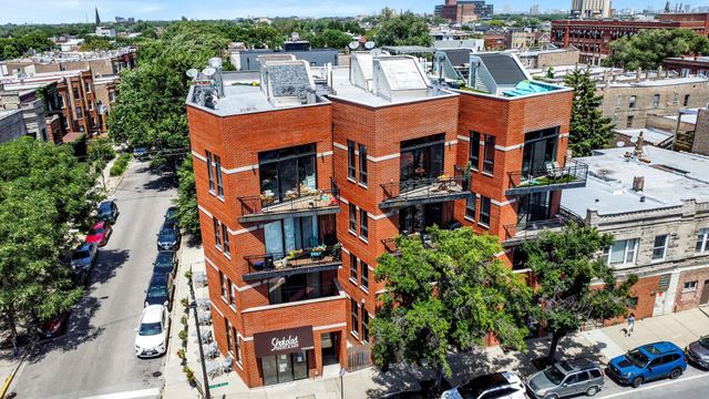 2522 W Chicago Avenue 4, Chicago, IL 60622