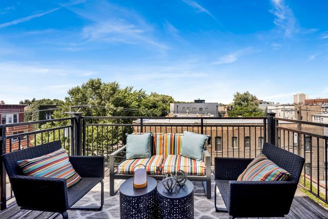 2522 W Chicago Avenue 4, Chicago, IL 60622