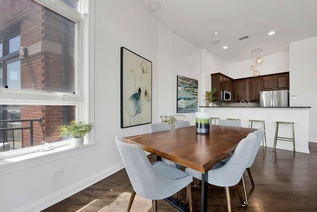 2522 W Chicago Avenue 4, Chicago, IL 60622