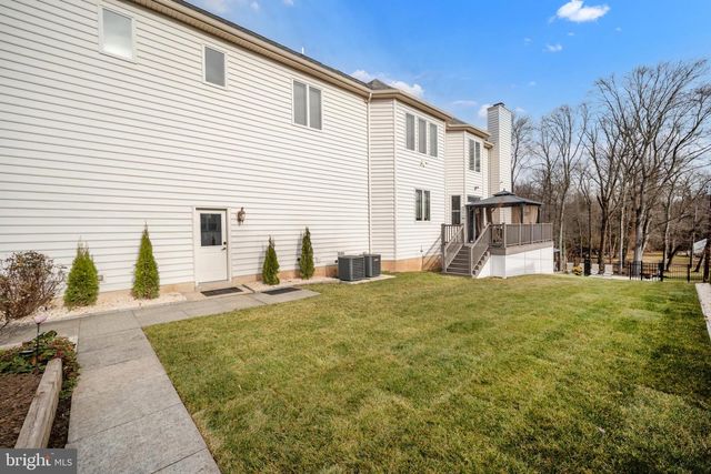 6379 STERLING AVE, Bensalem, PA 19020