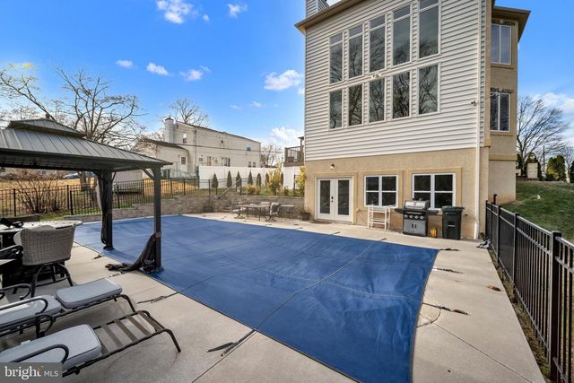 6379 STERLING AVE, Bensalem, PA 19020