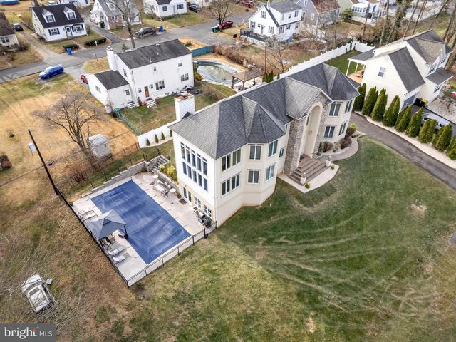 6379 STERLING AVE, Bensalem, PA 19020