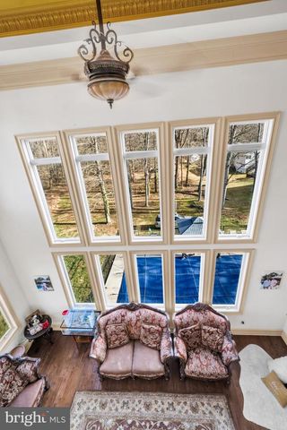 6379 STERLING AVE, Bensalem, PA 19020