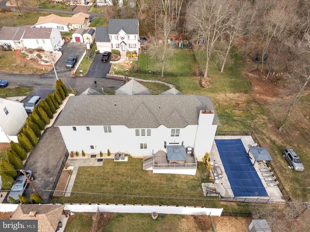 6379 STERLING AVE, Bensalem, PA 19020