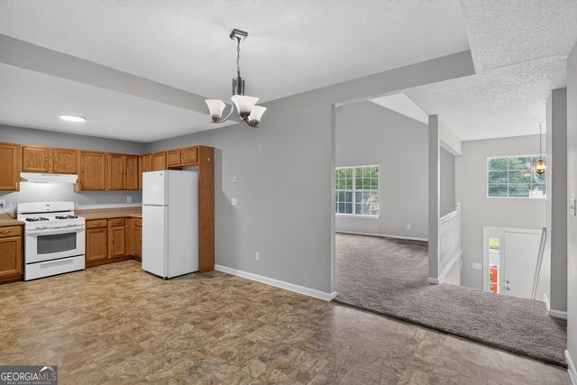 7830 Poppy Drive, Winston, GA 30187
