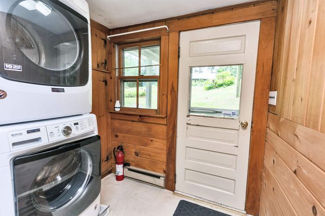 71 Headlands Road, Winchester, NH 03470