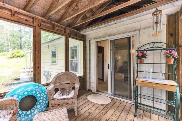 71 Headlands Road, Winchester, NH 03470