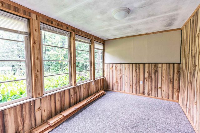 71 Headlands Road, Winchester, NH 03470