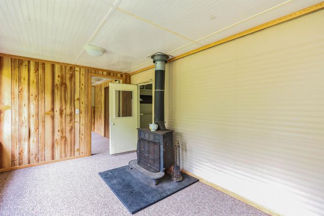 71 Headlands Road, Winchester, NH 03470