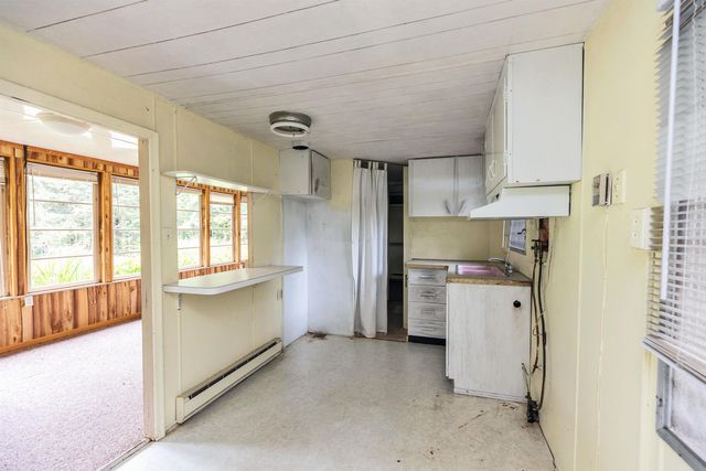 71 Headlands Road, Winchester, NH 03470