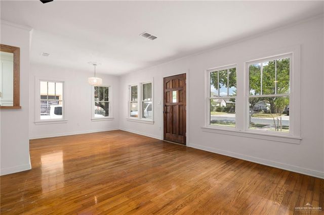 1315 Kendlewood Avenue, Mcallen, TX 78501