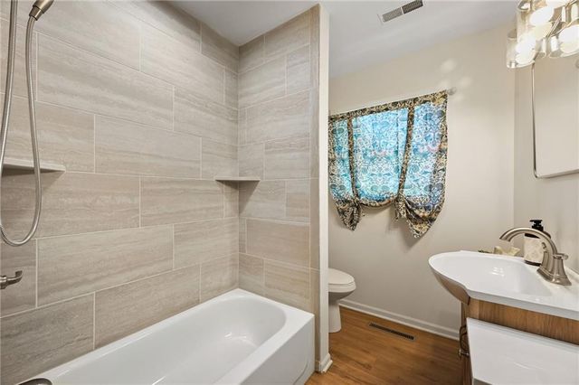 2641 S 51st Terrace, Kansas City, KS 66106
