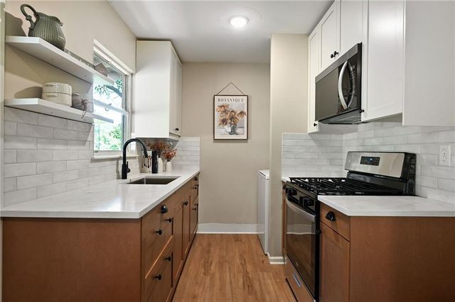 2641 S 51st Terrace, Kansas City, KS 66106