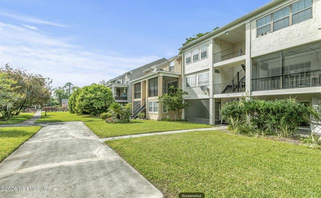 4330 PLAZA GATE Lane S 102, Jacksonville, FL 32217
