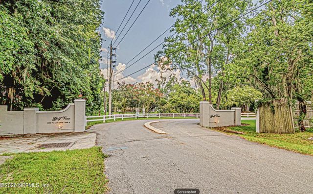 4330 PLAZA GATE Lane S 102, Jacksonville, FL 32217