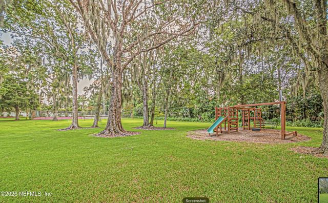 4330 PLAZA GATE Lane S 102, Jacksonville, FL 32217