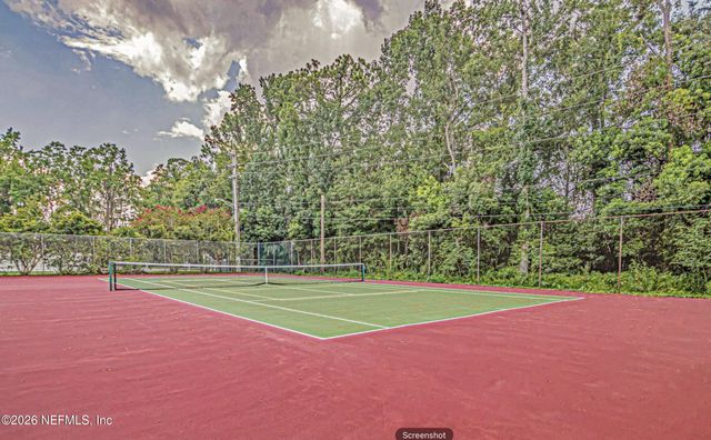 4330 PLAZA GATE Lane S 102, Jacksonville, FL 32217