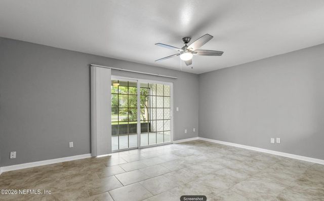 4330 PLAZA GATE Lane S 102, Jacksonville, FL 32217