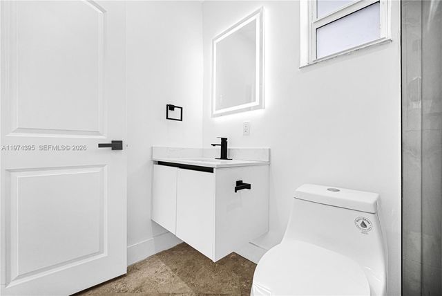 5510 NE 18th Ave, Fort Lauderdale, FL 33334