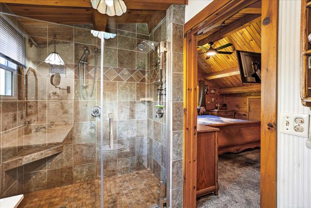 14601 Brookhurst Drive, Cement City, MI 49233