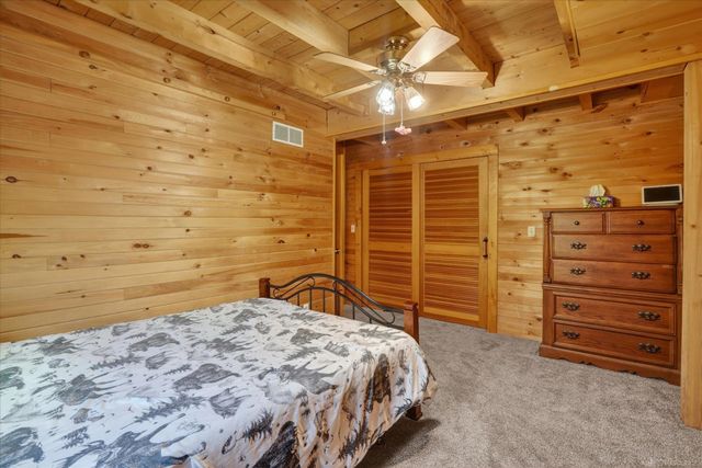 14601 Brookhurst Drive, Cement City, MI 49233