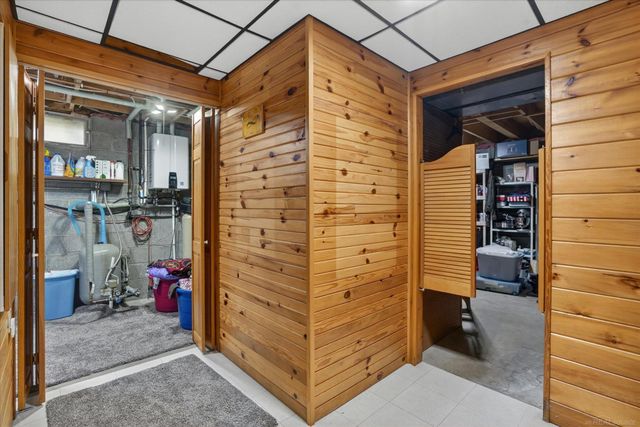 14601 Brookhurst Drive, Cement City, MI 49233