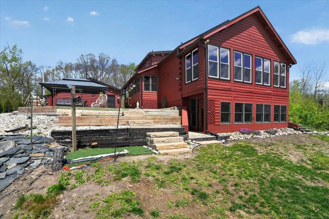 14601 Brookhurst Drive, Cement City, MI 49233