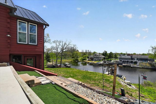 14601 Brookhurst Drive, Cement City, MI 49233