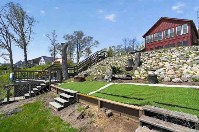 14601 Brookhurst Drive, Cement City, MI 49233
