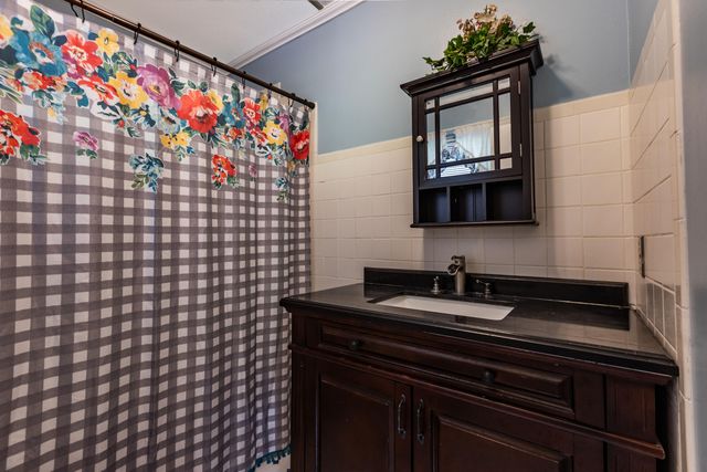 1114 Central Drive, Hixson, TN 37343