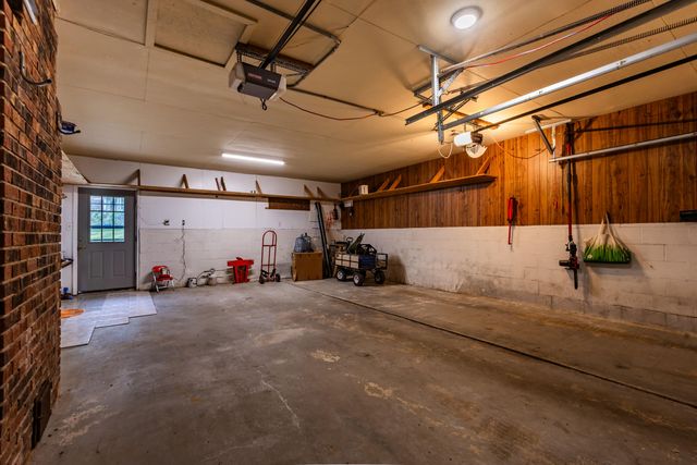 1114 Central Drive, Hixson, TN 37343