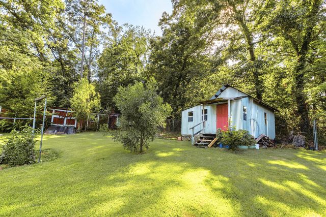 1114 Central Drive, Hixson, TN 37343