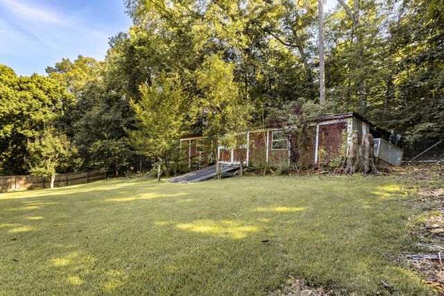 1114 Central Drive, Hixson, TN 37343