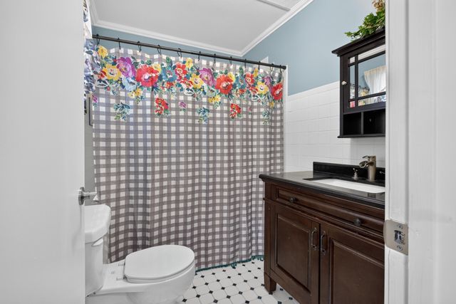1114 Central Drive, Hixson, TN 37343